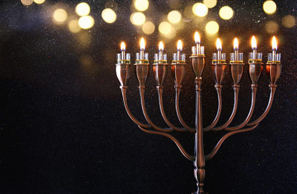 Como encender la menora de hanukkah velas de hanukkah 